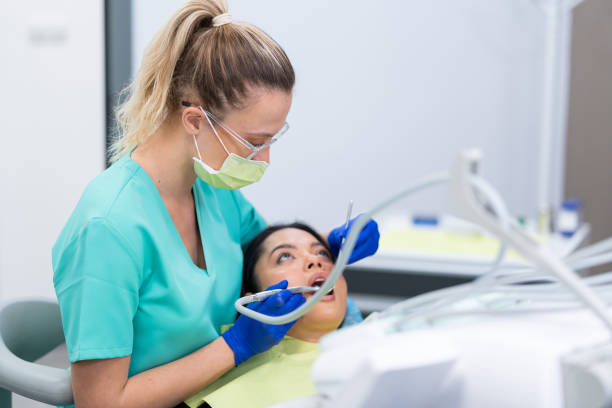 Best Emergency Tooth Extraction in River Grove, IL